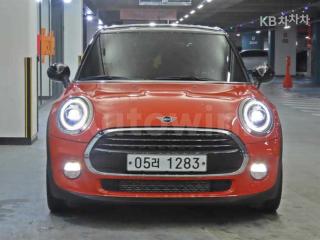 WMWXV3102KTE93519 2019 MINI COOPER 5DOORS D 1.5-1