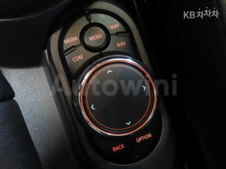 2019 MINI COOPER 5DOORS D 1.5 - 13