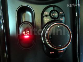 2019 MINI COOPER CLUBMAN 2.0 COOPER D HIGH TRIM - 12