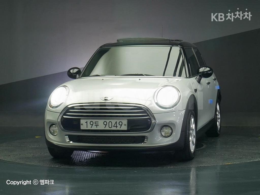 WMWXT3100FT853802 2015 MINI COOPER 5DOORS D 1.5 HIGH트림-0