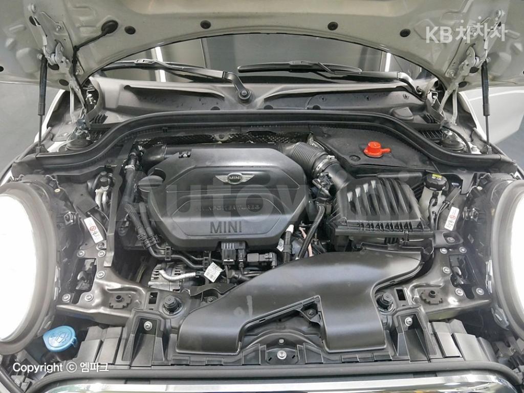WMWXT3100FT853802 2015 MINI COOPER 5DOORS D 1.5 HIGH트림-4