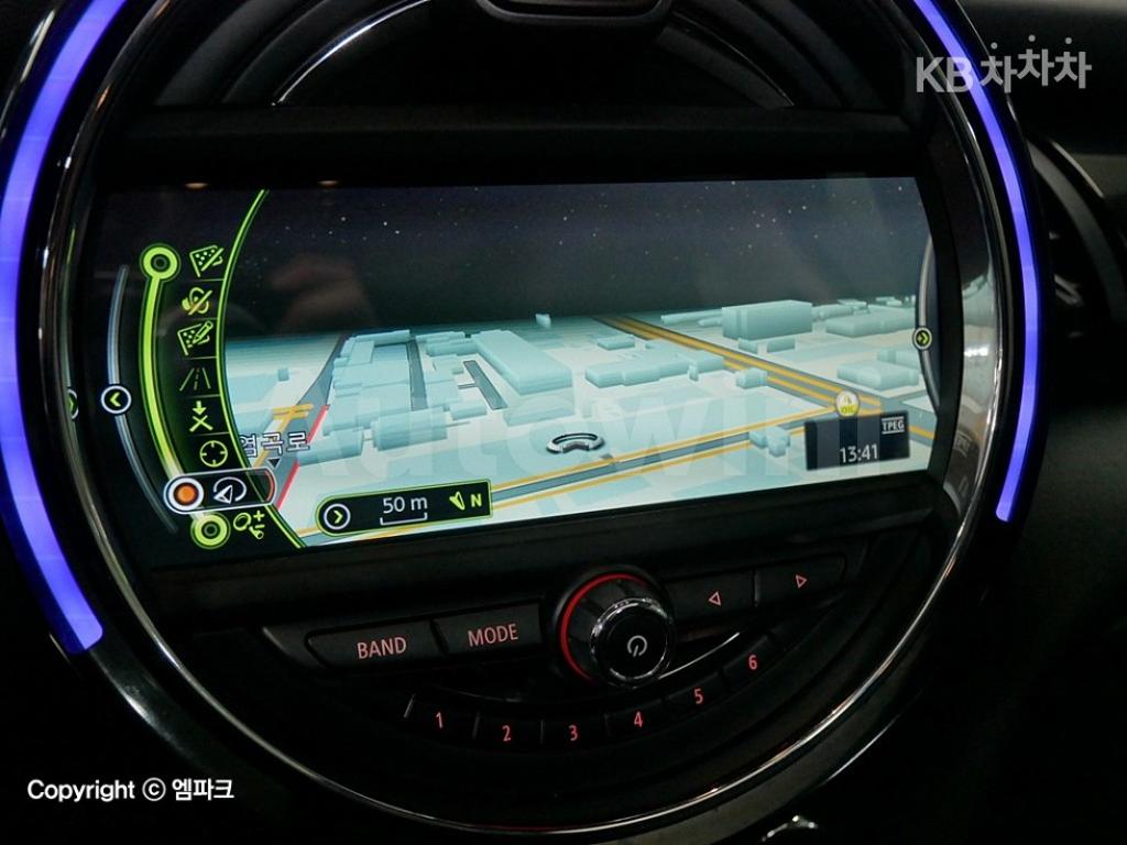 2015 MINI COOPER 5DOORS D 1.5 HIGH트림 - 15