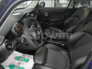 2016 MINI COOPER 5DOORS D 1.5 HIGH트림 - 10