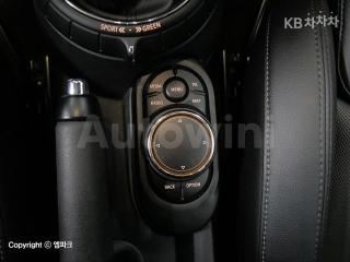2016 MINI COOPER 5DOORS D 1.5 HIGH트림 - 15
