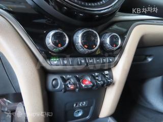 2018 MINI COOPER COUNTRYMAN D ALL4 2.0 HIGH TRIM - 11