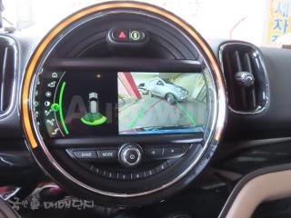 2018 MINI COOPER COUNTRYMAN D ALL4 2.0 HIGH TRIM - 12