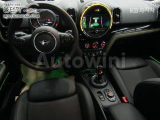 WMWYX3109L3M27658 2020 MINI COOPER COUNTRYMAN 1.5 COOPER HIGHTRIM-4