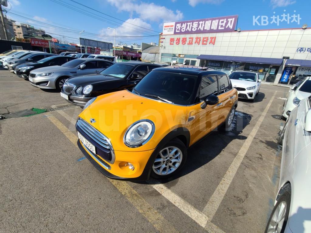 WMWXS510XF2B03217 2015 MINI COOPER 5DOORS 1.5 HIGH트림-1