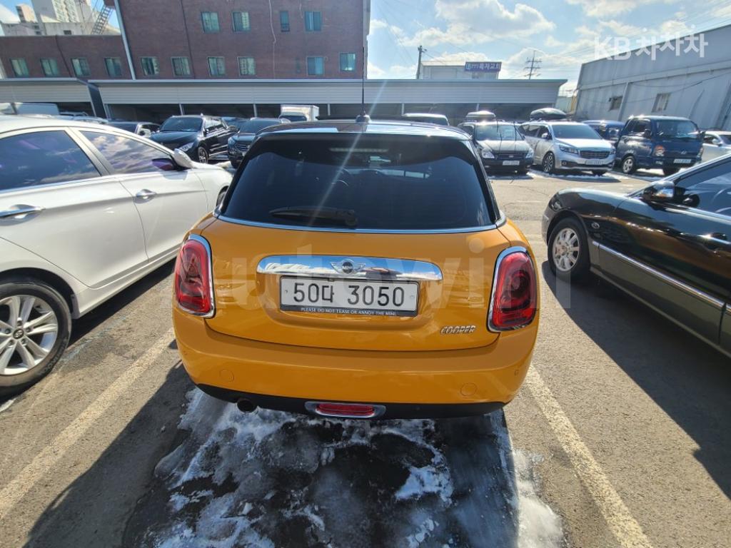 WMWXS510XF2B03217 2015 MINI COOPER 5DOORS 1.5 HIGH트림-2