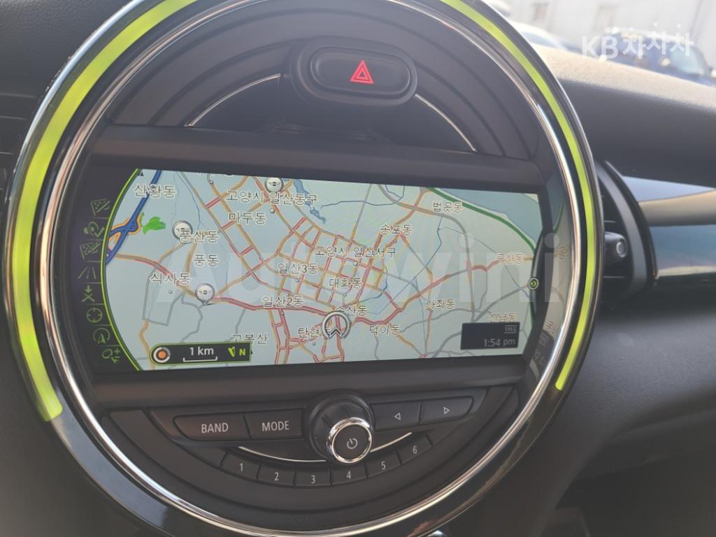 2015 MINI COOPER 5DOORS 1.5 HIGH트림 - 7