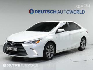 2015 TOYOTA CAMRY 2.5 XLE - 1