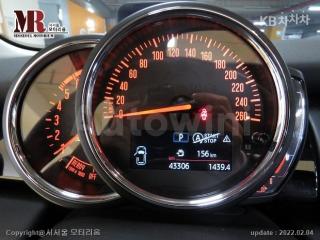 2019 MINI COOPER 5DOORS D 1.5 HIGH트림 - 9