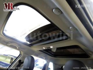 2019 MINI COOPER 5DOORS D 1.5 HIGH트림 - 17