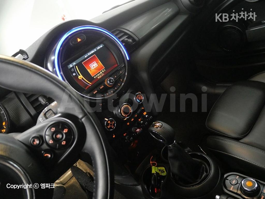 2019 MINI COOPER 3DOORS 1.5 3GEN - 10