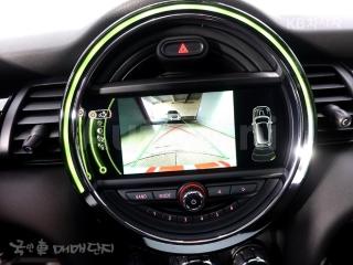 2016 MINI COOPER 3DOORS D 1.5 HIGH트림 - 12