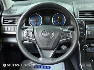 2017 TOYOTA CAMRY 2.5 XLE - 13