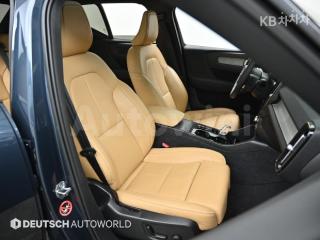 2021 VOLVO XC 40 B4 AWD INSCRIPTION - 10