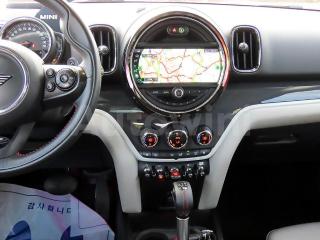 2019 MINI COOPER COUNTRYMAN 2.0 COOPER S ALL4 - 10