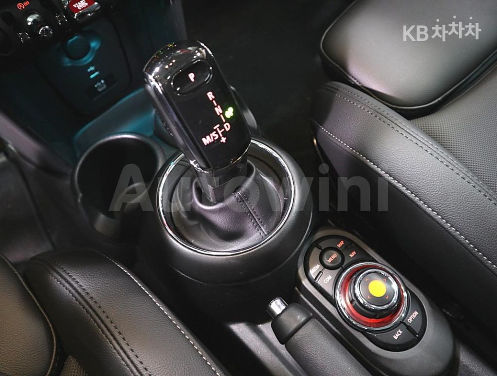 2021 MINI COOPER 3DOORS 1.5 HIGH트림 - 14