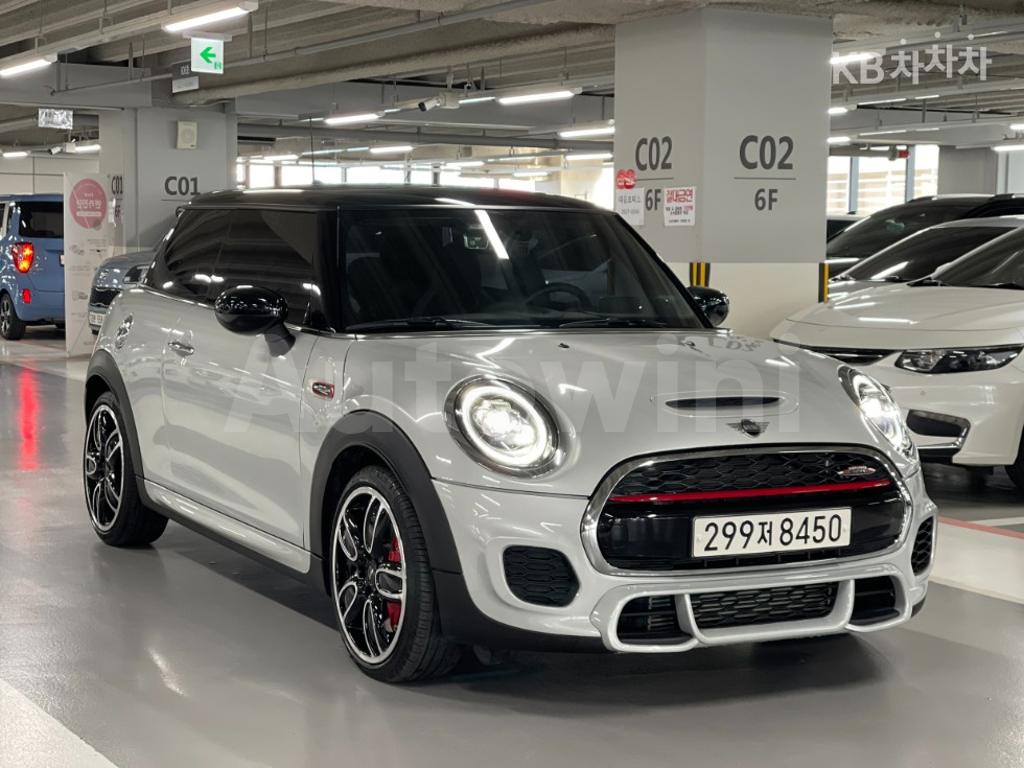 WMWXY9107M2N89582 2021 MINI COOPER 3DOORS S 2.0 JCW BASIC-0