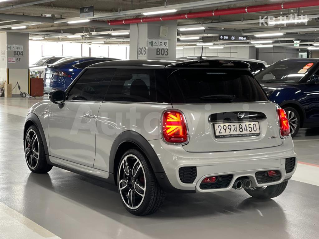 WMWXY9107M2N89582 2021 MINI COOPER 3DOORS S 2.0 JCW BASIC-5