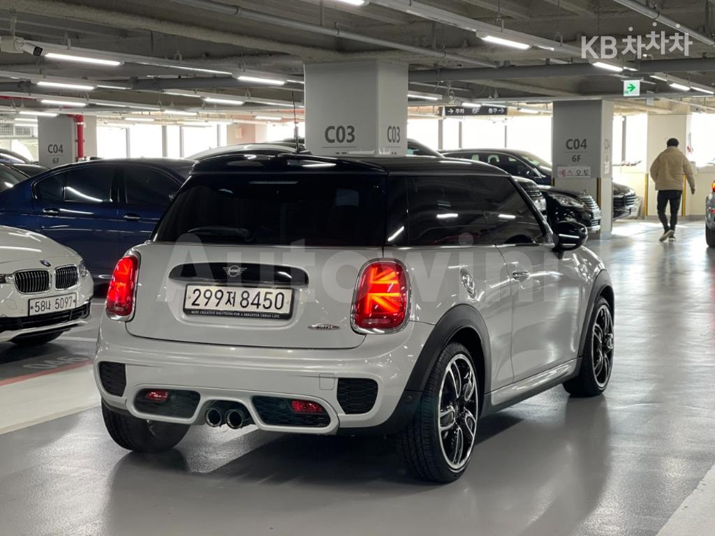 WMWXY9107M2N89582 2021 MINI COOPER 3DOORS S 2.0 JCW BASIC-3