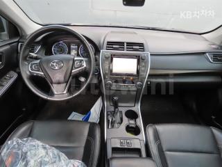 2015 TOYOTA CAMRY 2.5 XLE - 7