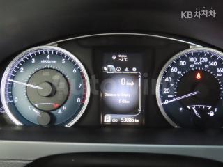 2015 TOYOTA CAMRY 2.5 XLE - 11