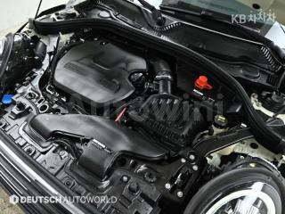 WMW71BB03M2N45962 2021 MINI COOPER CLUBMAN 2.0 COOPER D BASIC-5