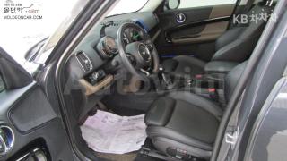 2018 MINI COOPER COUNTRYMAN SD ALL4 2.0 BASIC - 17