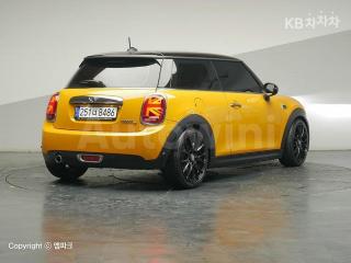 WMWXN310XH2E00972 2017 MINI COOPER 3DOORS 1.5 HIGH트림-3