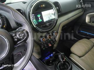 2020 MINI COOPER COUNTRYMAN 1.5 COOPER HIGHTRIM - 9