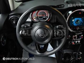 2020 MINI COOPER 5DOORS 1.5 BASIC - 13