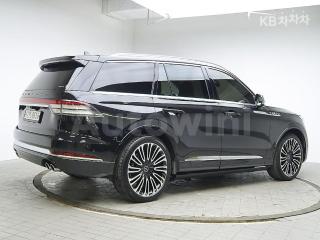 5LM5J9XC1LGL33108 2020 LINCOLN AVIATOR 3.0 V6 RESERVE-3
