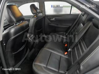 2016 TOYOTA CAMRY 2.5 HYBRID LE - 11