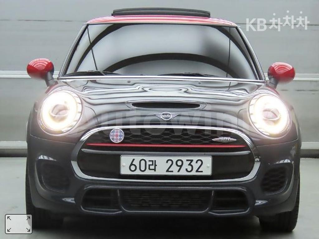 WMWXM9108K2H04802 2019 MINI COOPER 3DOORS S 2.0 JCW BASIC-1