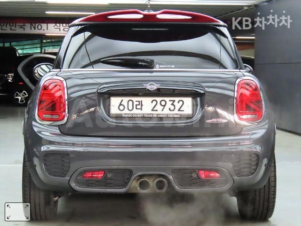 WMWXM9108K2H04802 2019 MINI COOPER 3DOORS S 2.0 JCW BASIC-2