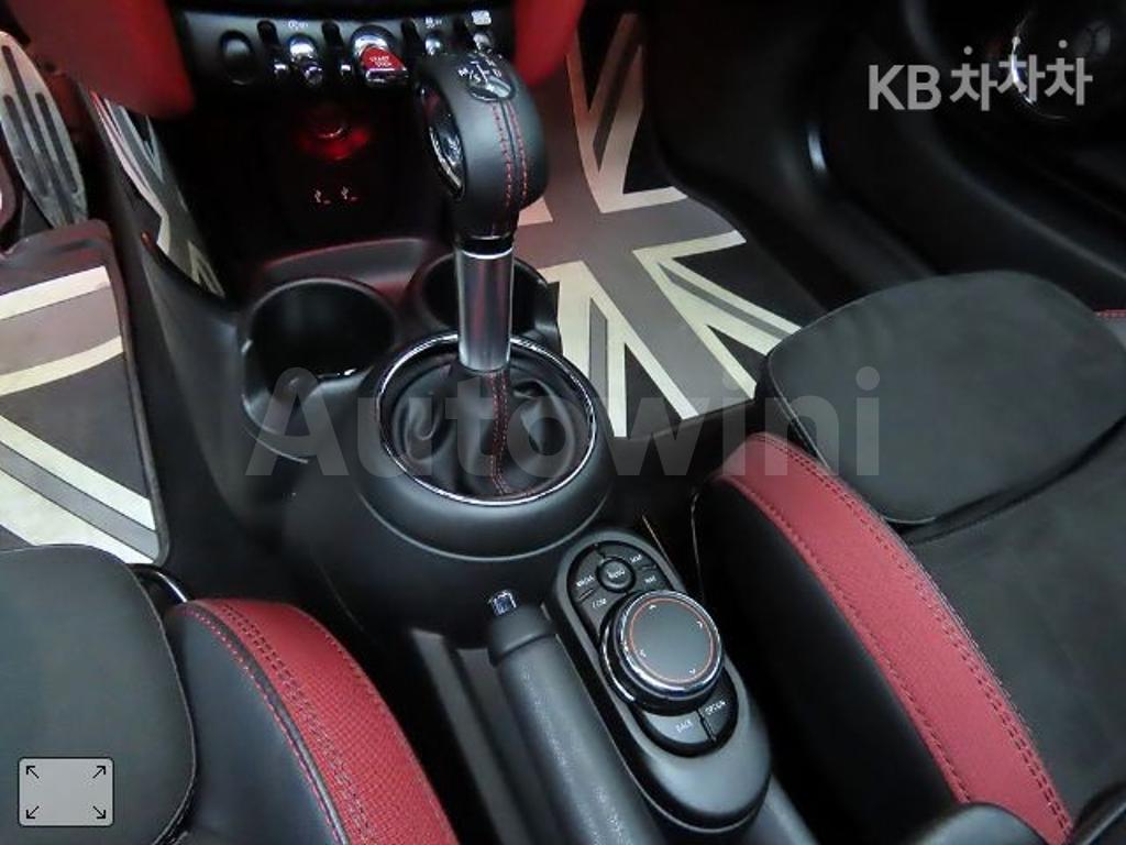 2019 MINI COOPER 3DOORS S 2.0 JCW BASIC - 11