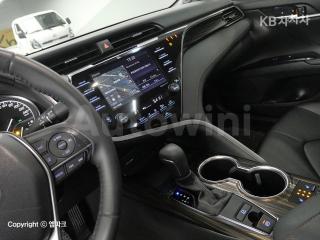 2019 TOYOTA CAMRY 2.5 - 9
