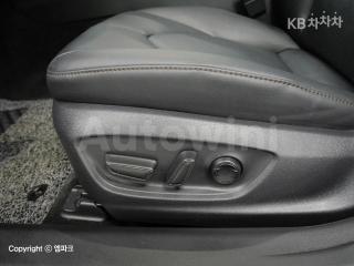 2019 TOYOTA CAMRY 2.5 - 13