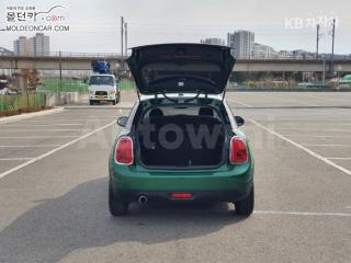 2020 MINI COOPER 5DOORS 1.5 BASIC - 17