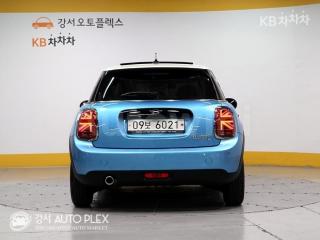 WMWXV3103KTE94209 2019 MINI COOPER 5DOORS D 1.5-3