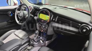 2018 MINI COOPER 3DOORS D 1.5 HIGH트림 - 10