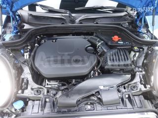 WMWXV3108JTE92521 2018 MINI COOPER 5DOORS D 1.5 HIGH트림-5