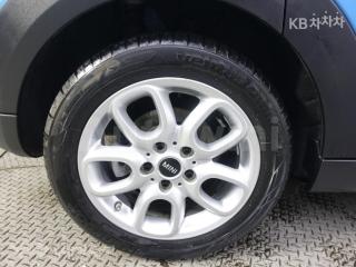 2018 MINI COOPER 5DOORS D 1.5 HIGH트림 - 20