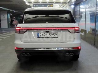 5LM5J7XC7MGL08641 2021 LINCOLN AVIATOR 3.0 V6 RESERVE-3