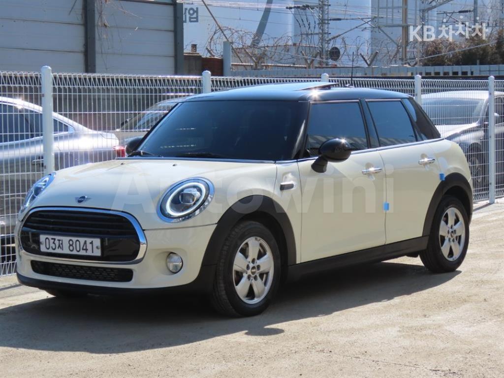 WMWXV3107KTF00075 2019 MINI COOPER 5DOORS D 1.5-1