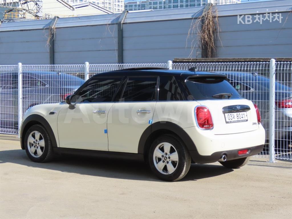 WMWXV3107KTF00075 2019 MINI COOPER 5DOORS D 1.5-3