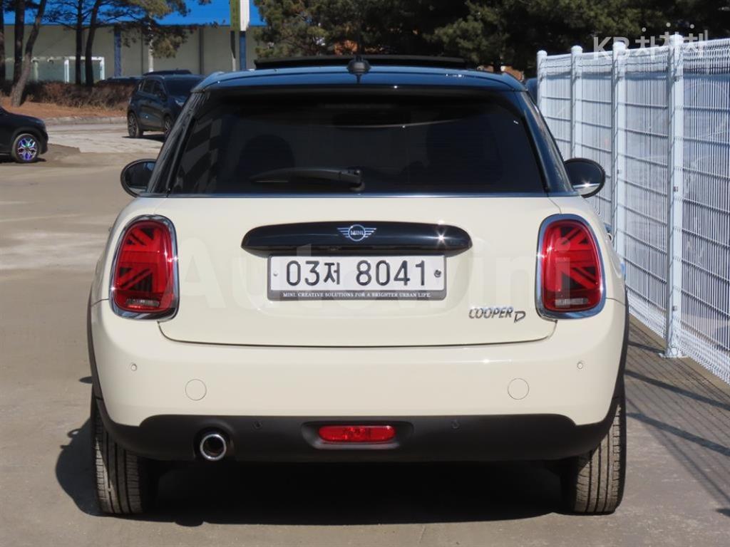 WMWXV3107KTF00075 2019 MINI COOPER 5DOORS D 1.5-2