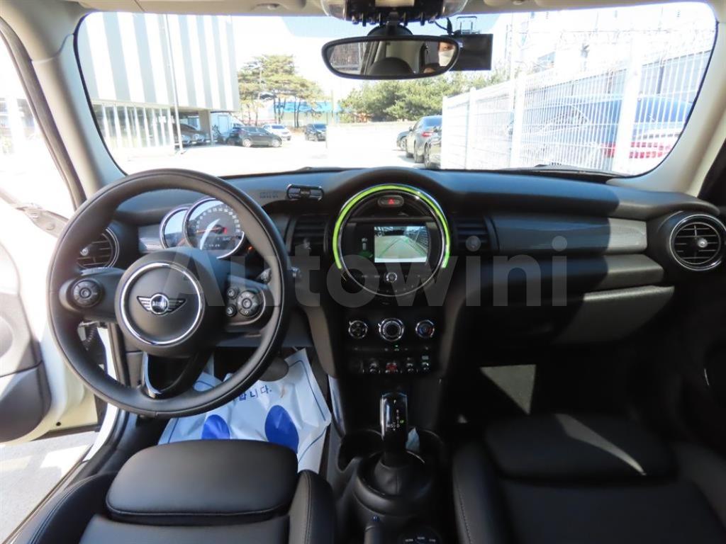2019 MINI COOPER 5DOORS D 1.5 - 7